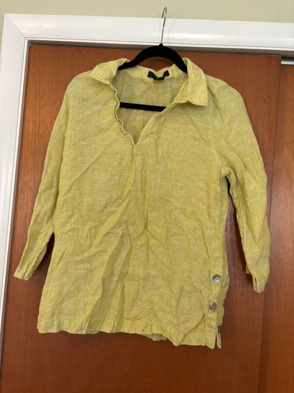 Tahari Lemon-Yellow Green Linen Shirt